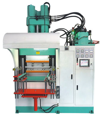 เครื่องพิมพ์ยางแบบฉีดด้วย Cold Runner Mold และ Robot Automation