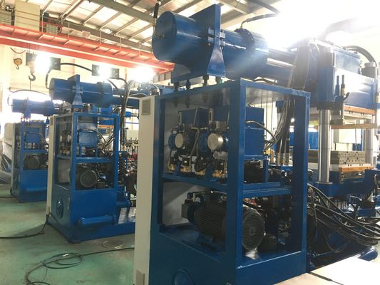 เครื่องยางออโต้ ผลิตภัณฑ์ เครื่องเจาะยาง/ยาง Bushing เครื่องทําอะไหล่รถยนต์
